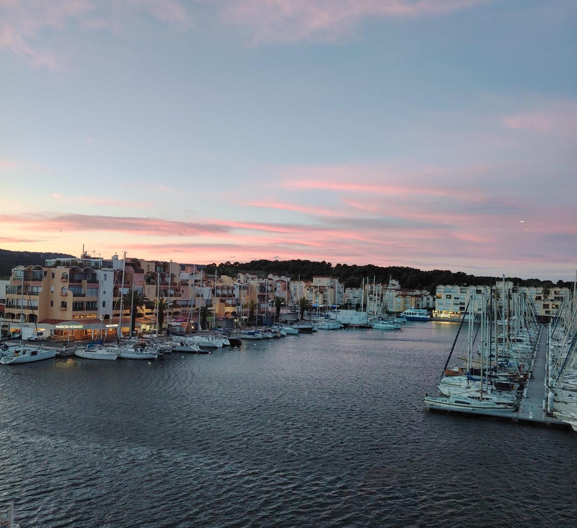 Appartement Port panoramique à Gruissan Extérieur photo